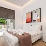 Hyacinthus Executive 5 Min To Апартаменти *