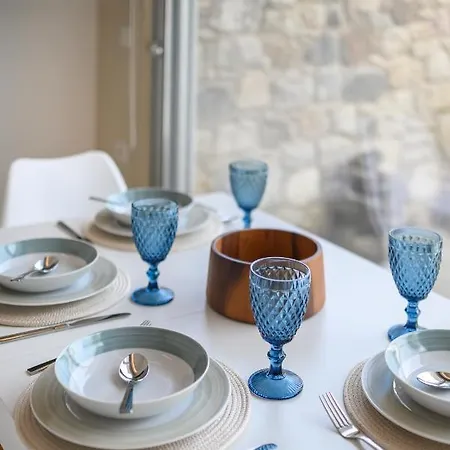 Hyacinthus Executive 5 Min To Кос