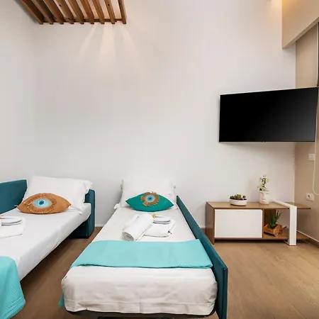 Hyacinthus Executive 5 Min To Apartment Kos Town