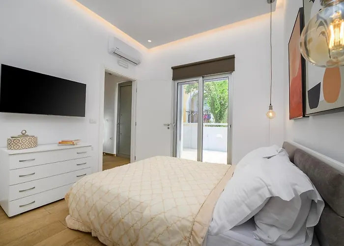 Apartamento Hyacinthus Executive 5 Min To Cós