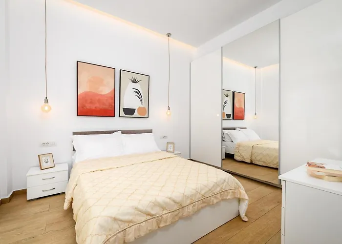 Apartamento Hyacinthus Executive 5 Min To Cós